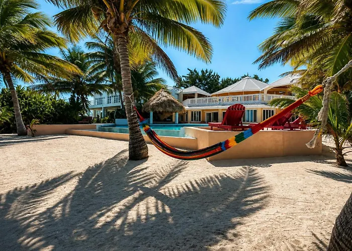 Apartment Casa Redonda - Upper Level Beachfront *
