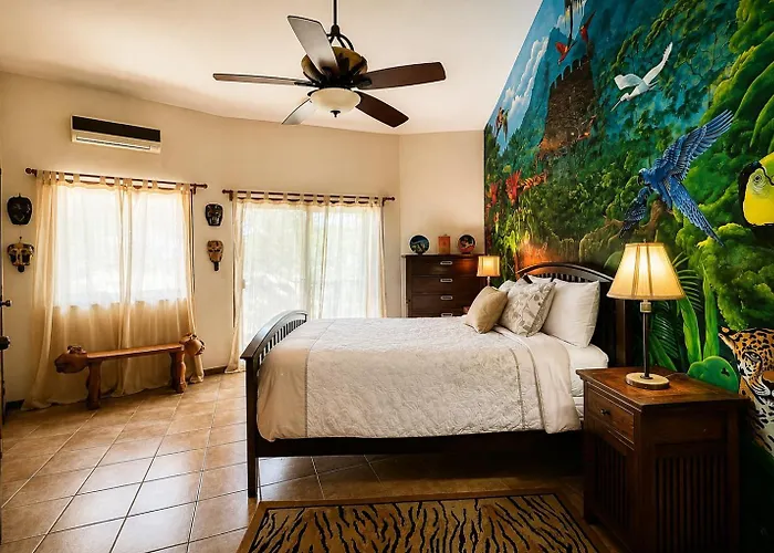 Casa Redonda - Upper Level Beachfront San Pedro (Ambergris Caye)